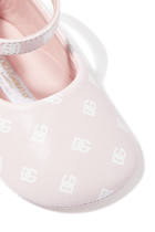 حذاء باليرينا بشعار الماركة للأطفال
